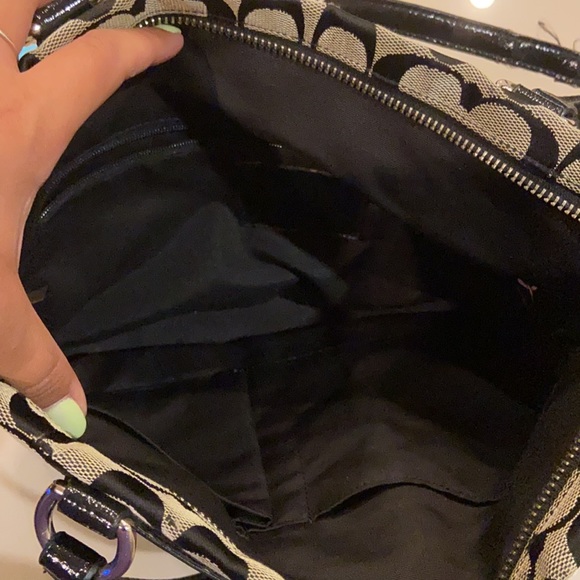 Black Coach Purse - Picture 5 of 5